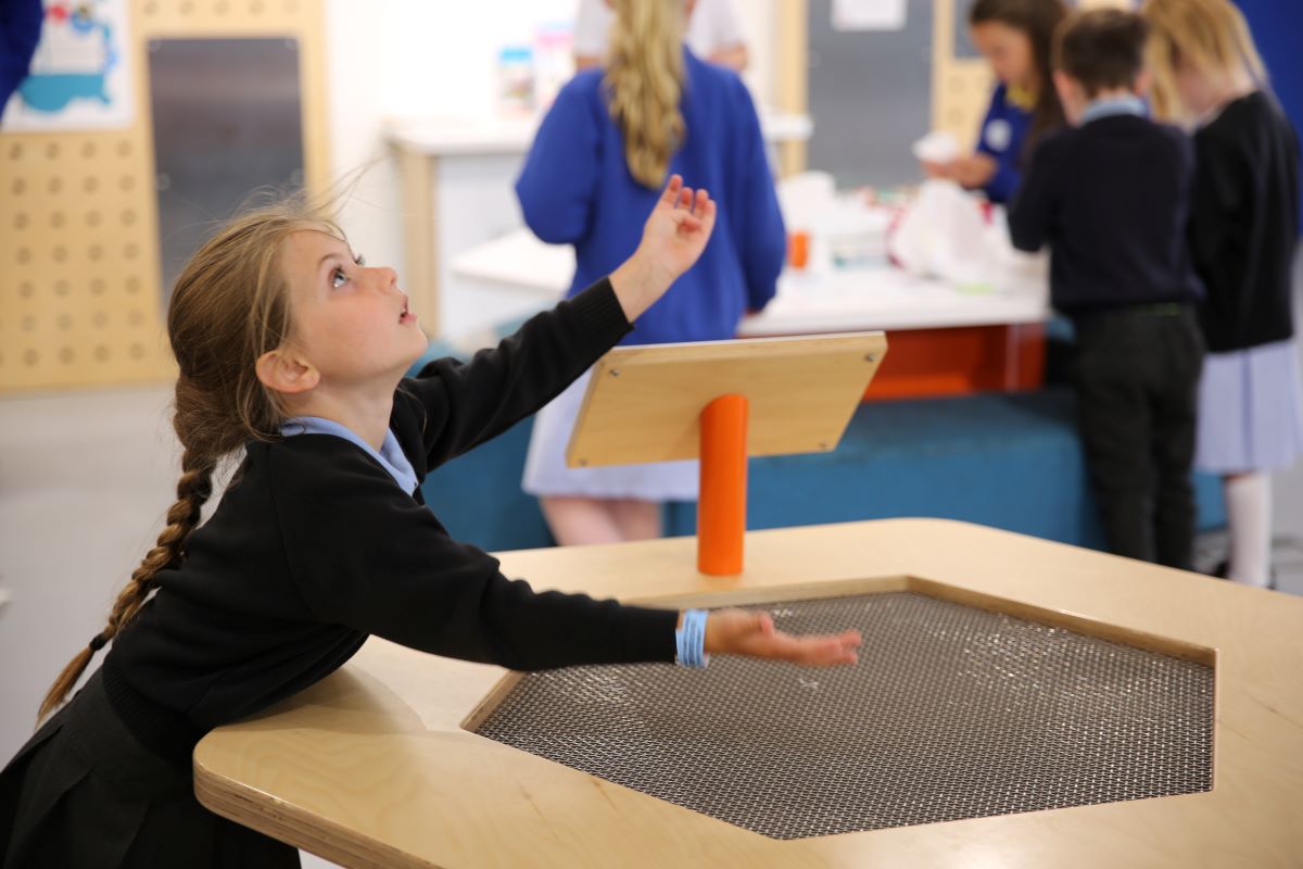 scienceoxford's tweet photo. It's the turn of #Buckinghamshire schools to tell us about their #BigScienceEvent investigations today! We look forward to hearing how you've gone about answering very interesting questions! https://t.co/qwbh4s9o0j