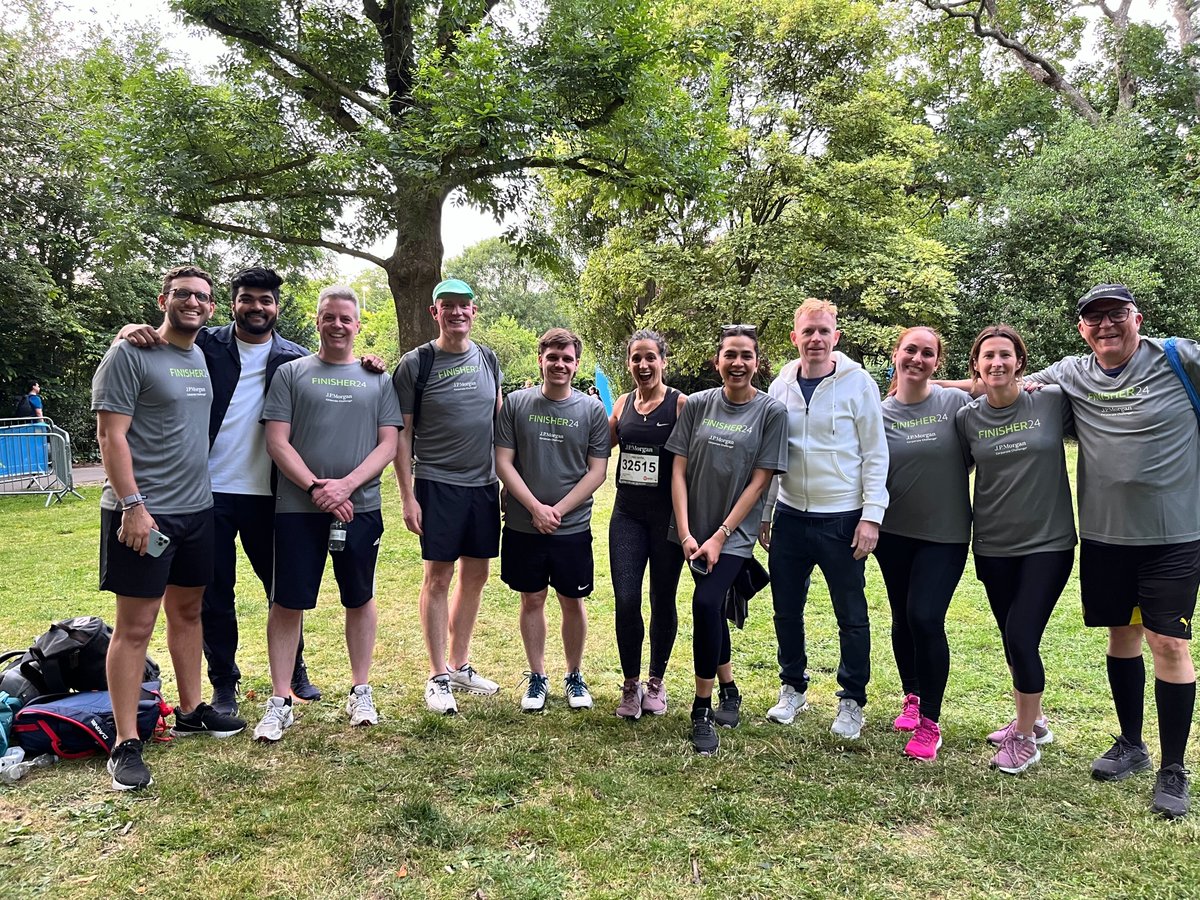 collibra's tweet image. Congrats on a race well-run to all the London-based Collibrians who participated in last week’s J.P. Morgan Corporate Challenge🏅 aimed at supporting @centerpointuk, the UK’s leading youth homelessness charity #OneCollibra