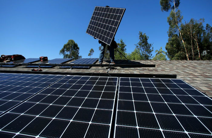 Energy expert Mohamed Madhi has commended Electricity Minister Kgosientsho Ramokgopa for his decision to aggressively implement renewable energy.
READ HERE: tinyurl.com/2vwkyyh9