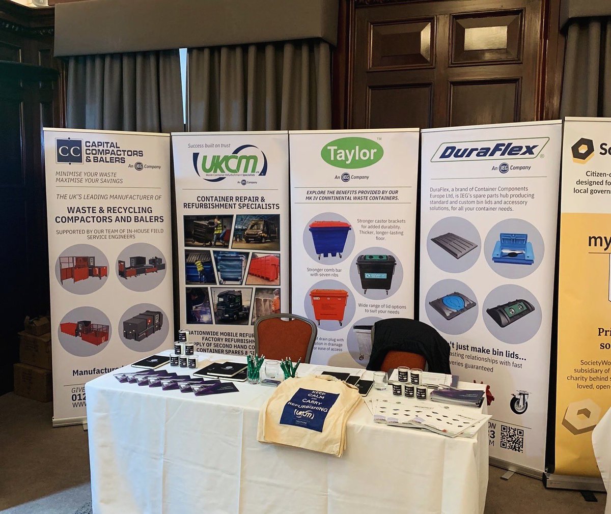 UK Containers tweet media