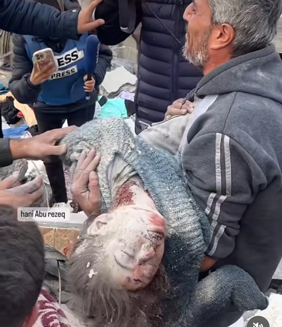 اگر آپ فلسطین نہیں جاسکتے تو آپ میڈیا پر جنگ لڑیں اور آواز اٹھائیں