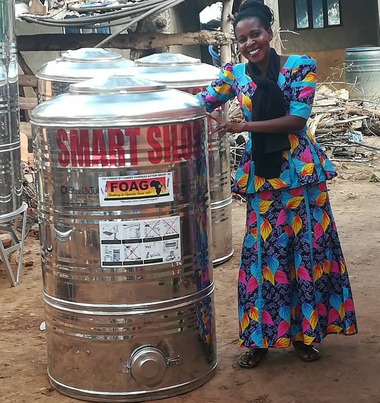 EADENNetwork20's tweet photo. **📣 Exciting Update!**
EADEN, in partnership with FOAG @farmersoverseas , has successfully provided 43 farmers with metallic silos through co-fund for improved household storage.  
follow our website for more  https://t.co/5g19acBAPy
#FoodSecurity #SustainableFarming  #EADEN https://t.co/lLMobbi2me