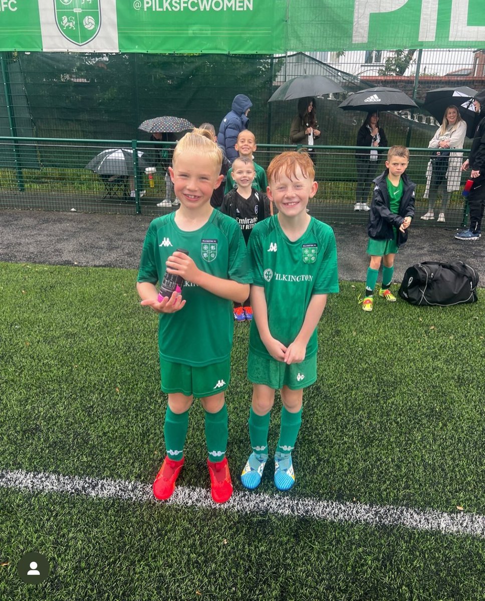 PilksPanthers's tweet photo. Shocking weather on Saturday but the lads where brilliant 🐾

Kaiden was mom 
George was opposition mom https://t.co/7fSakW3CBT