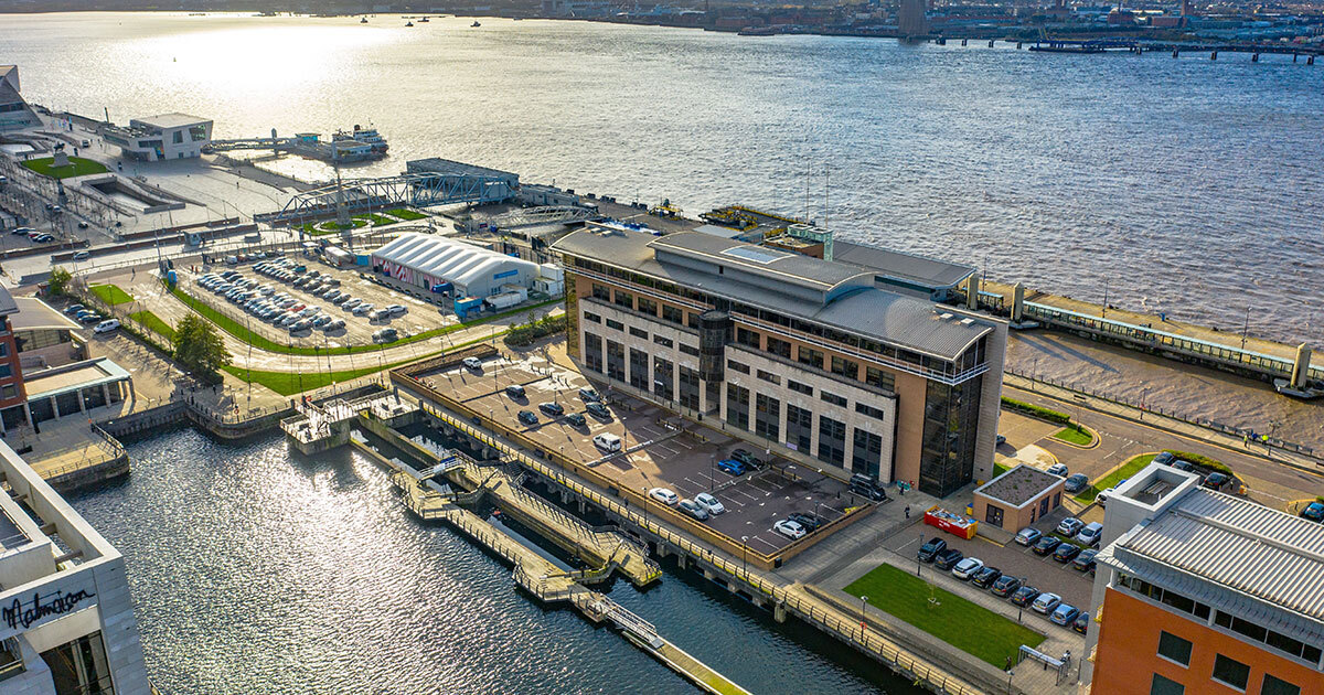 E-Sign's #Liverpool office is the first commercial building in the city to be connected to the Mersey Heat Network. The network has the capacity to provide low carbon heating and hot water to thousands of homes and businesses throughout the city. 
bit.ly/3LddzJA