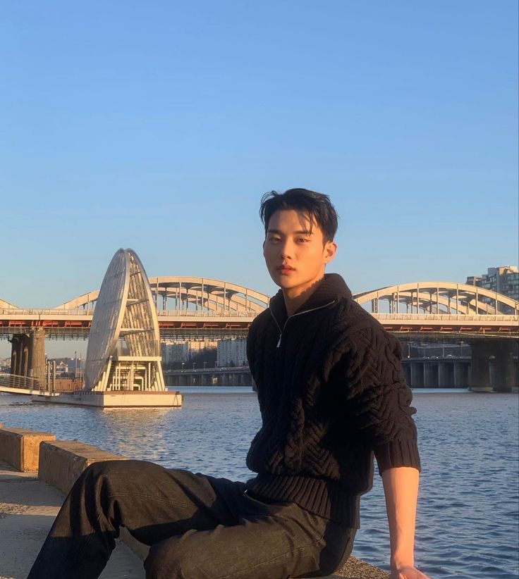 itshywoo's tweet photo. Menyendiri di sungai memang menenangkan. https://t.co/3QeMI2FW7U
