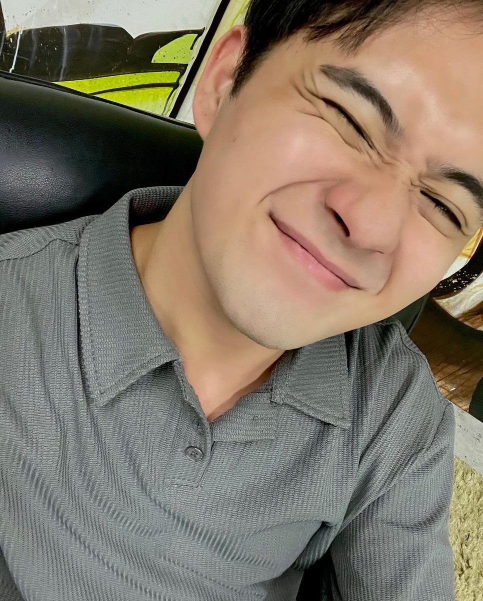 reginAdarloo's tweet image. First selca na may bias 👀 dahil naglapag naman na ang bias q, ako din hahahaa🙂‍↕️

Happy 39th Monthsary, my lovely co-ACEs!

#ACESelfieDay #ACESelcaDay
#BGYO @bgyo_ph