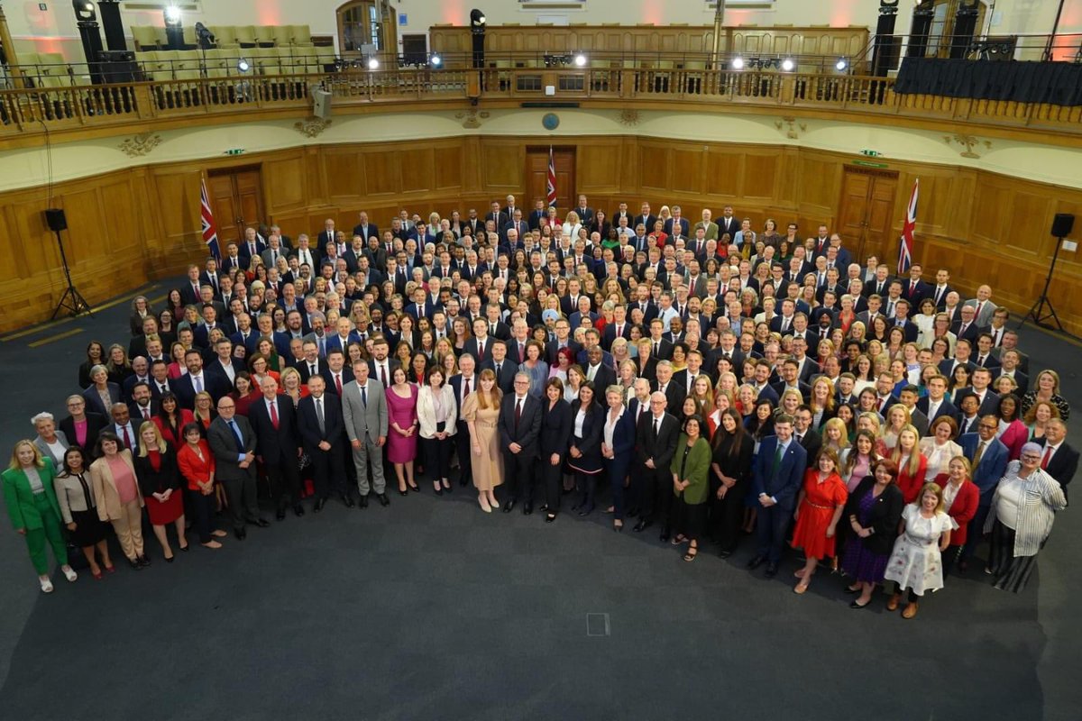 AsmatAmean's tweet photo. A team which change Britain for the better and for good. https://t.co/FW3e4vqZHF