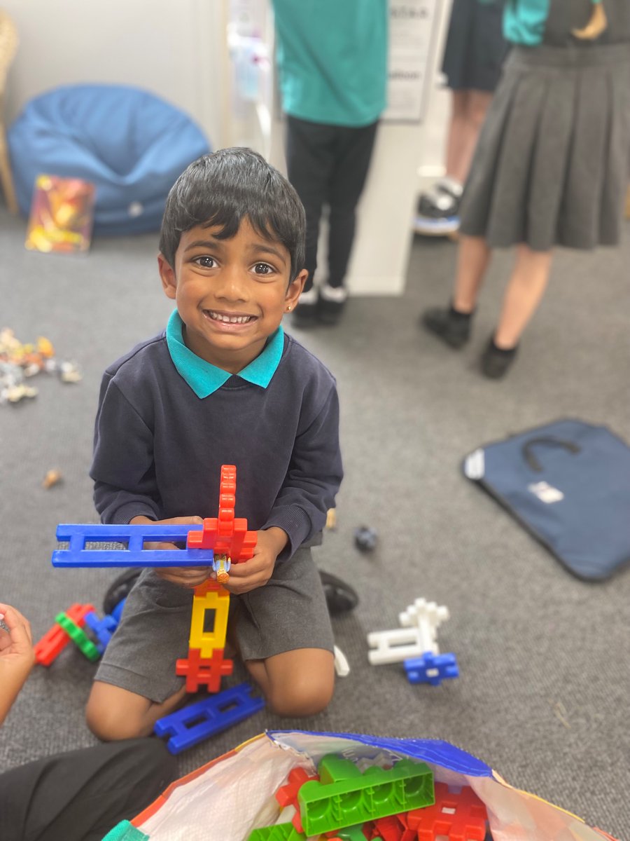 BoughtonHeath's tweet image. We had a wonderful time in Year 1 this morning for transition morning! #yearoneherewecome #gettingbig