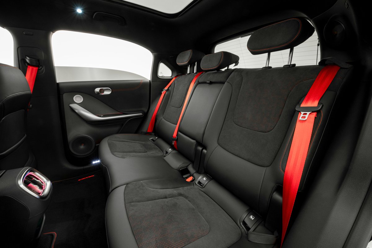 NamasteCar's tweet photo. #Brabus Unleashes Ultimate Customization for Record-Breaking #smart1

https://t.co/ggUT2OBLAn https://t.co/HZNACxFBg2