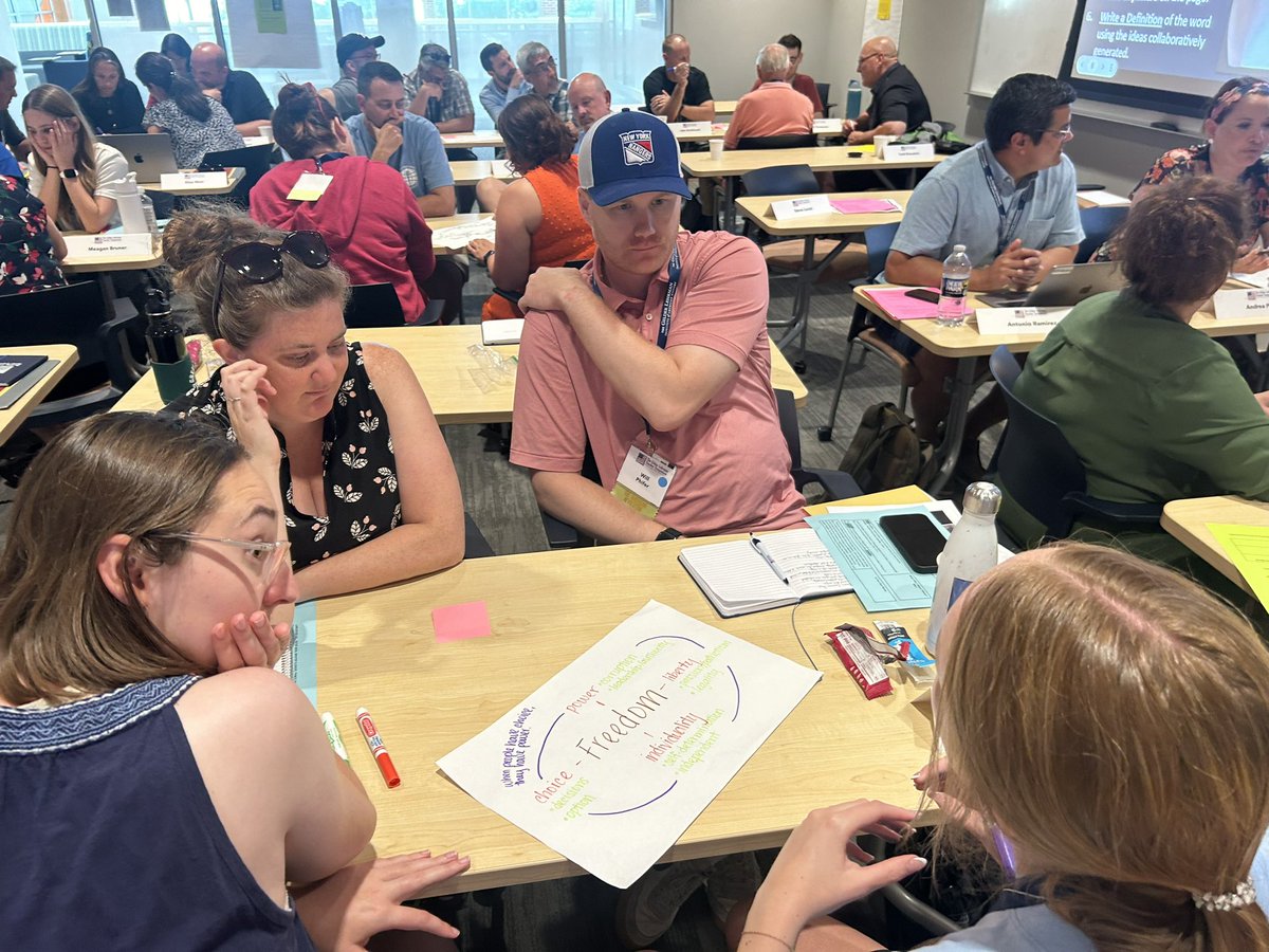 Connie López tweet media