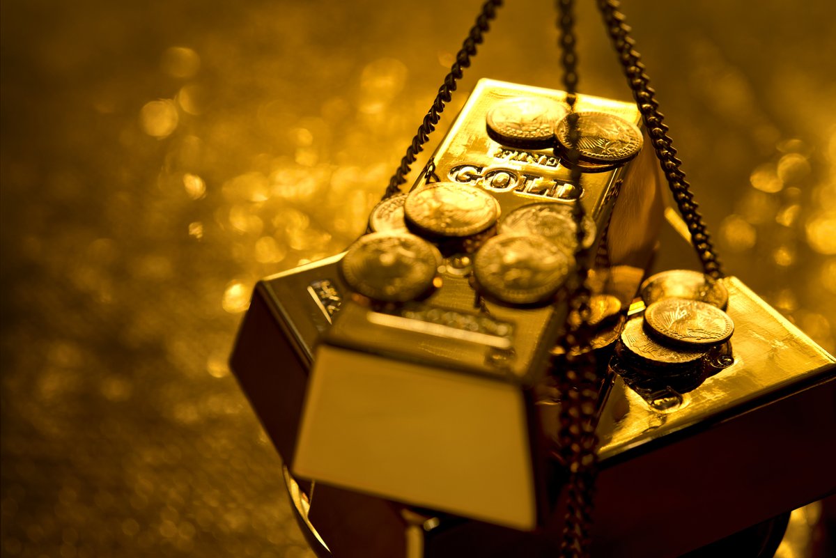 SharpsPixley's tweet photo. Thinking about investing in gold, but not sure if gold coins or gold bars are right for you? Your questions answered, in this Sharps Pixley blog: https://t.co/kSPr4pMocf #gold #investment https://t.co/O56GonjYA5