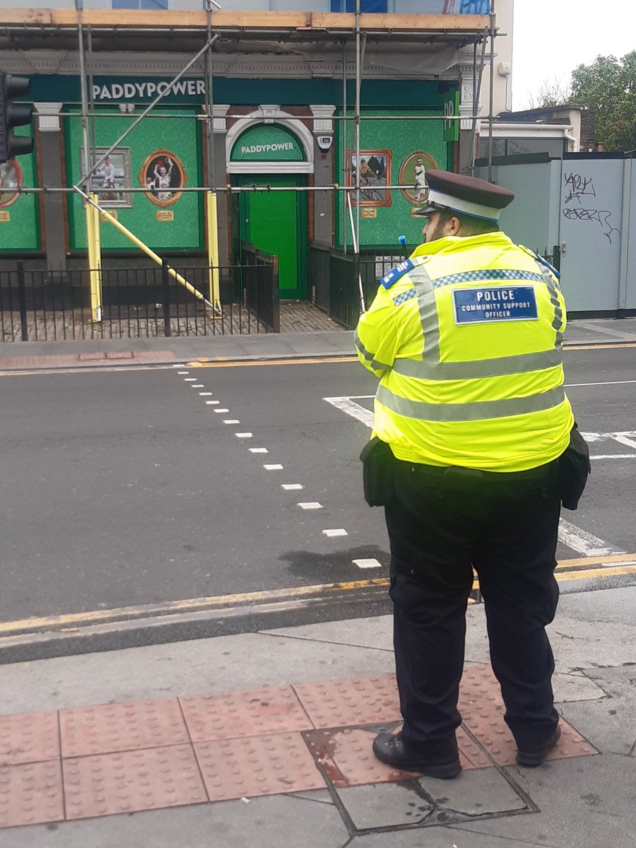 Woodstreet Policing Team tweet media