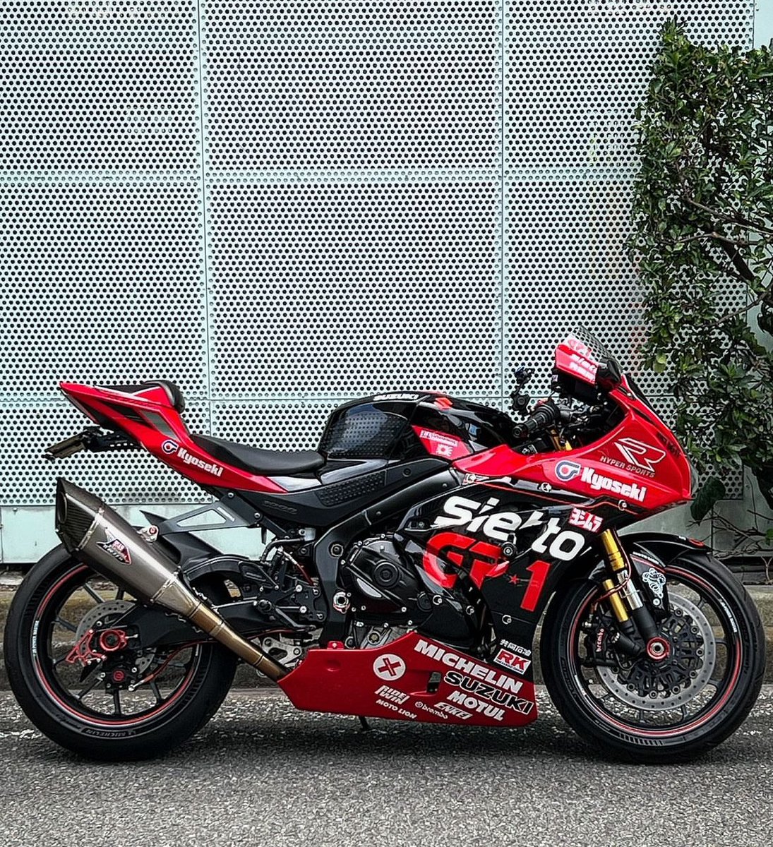 Je vous ai déjà parlé des GSXR ?