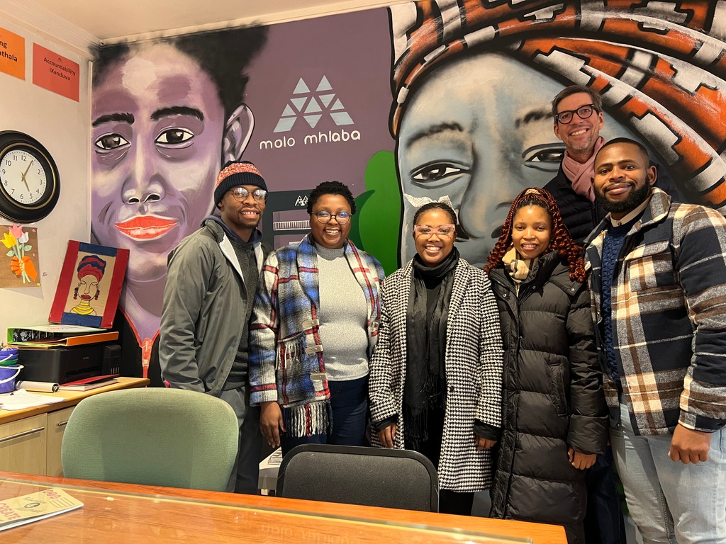 Molo Mhlaba tweet media