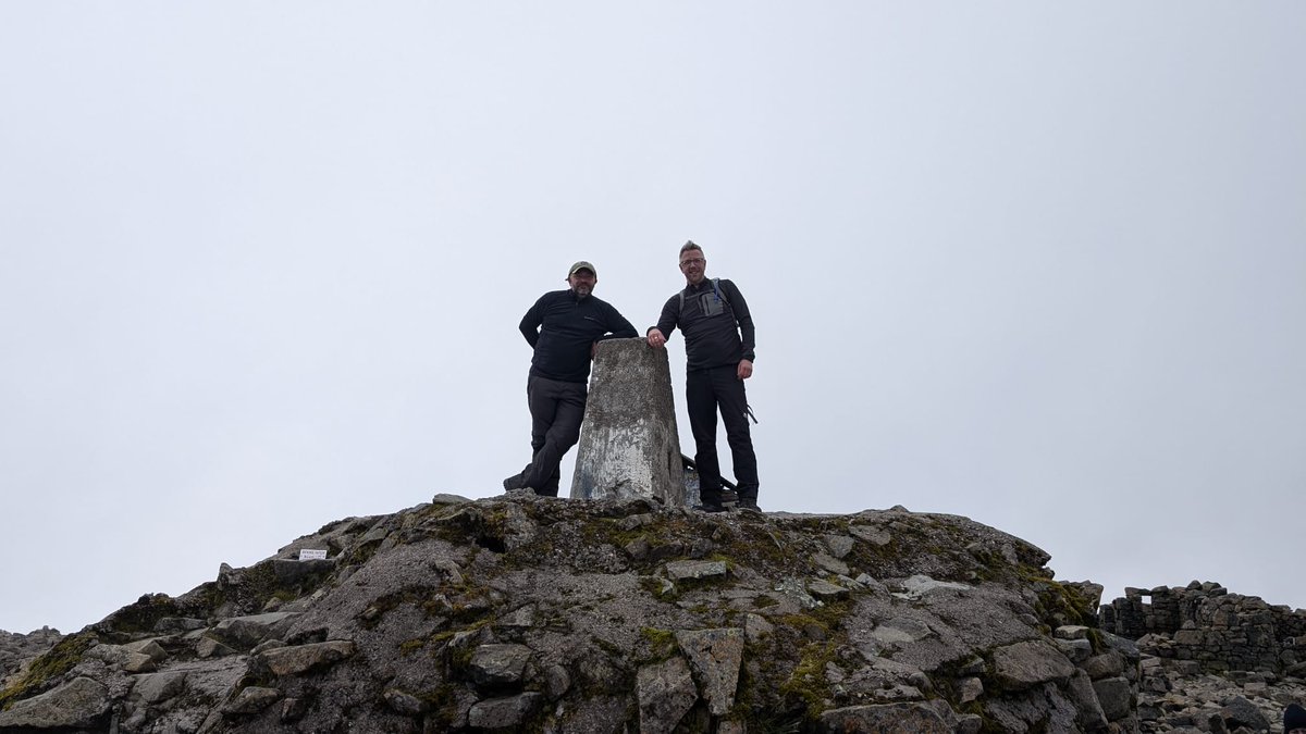 PolypipeTrade's tweet photo. A team from @polypipetrade, @PolypipeBS &amp; @ManthorpeBP are walking the National Three Peaks today to raise money for Yorkshire Air Ambulance and they've just reached the summit of Ben Nevis!

#NationalThreePeaks #SustainableBuildingSolutions https://t.co/EnxjKSmNl3