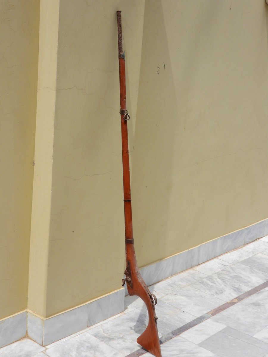 mmatalpur's tweet photo. #OldWeapons
The Battle of Miani on 17th Feb 1843 in Sindh near Hyderabad between Talpurs and the British is one of the most important battles to be fought in Sindh’s history for it not only meant that Sindh came under British rule but also because of the fierce resistance 1/3 https://t.co/JH6ldY65Ui