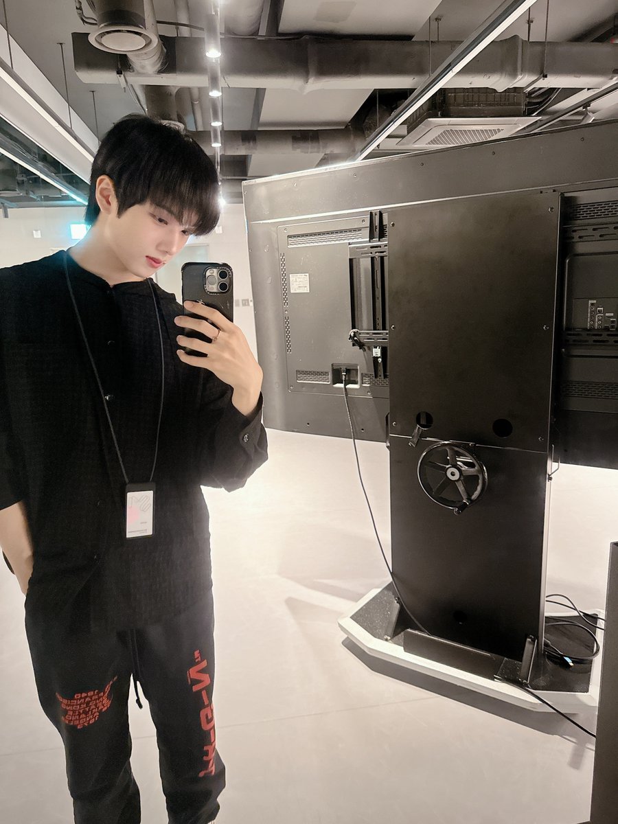 jisunqpawrk's tweet image. 🐹🫧 EMPLOYEE JISUNG