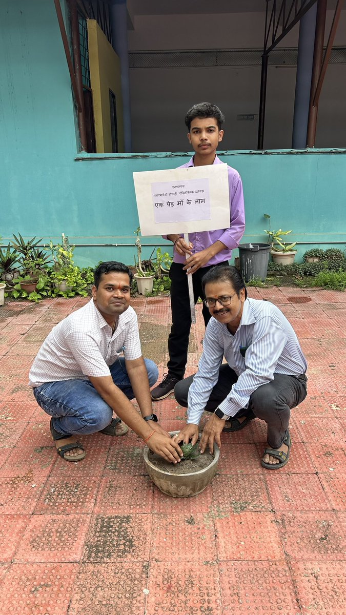 RAGHVENDRADIWAN's tweet image. #ekpedmaakenaam #onetreeformother
 @_NSSIndia @nmdclimited @Nmdcdavpolytec1 @ChhattisgarhCMO