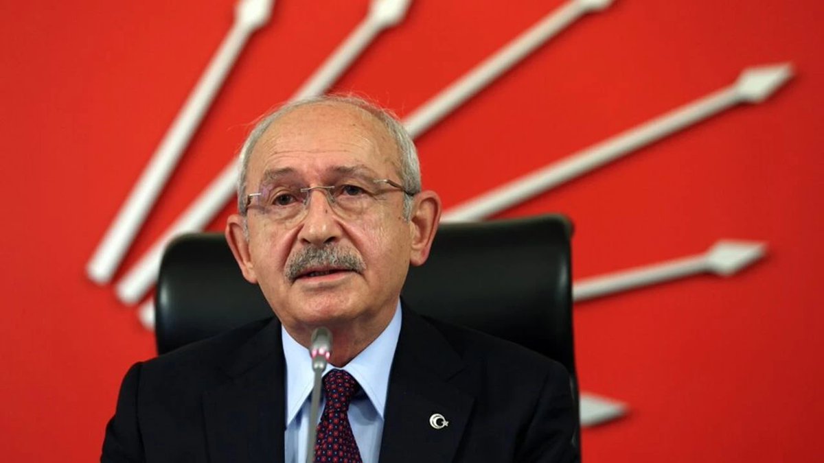 Kemal Kılıçdaroğlu: 

"CHP'de en az 50 milletvekili bana sadık."