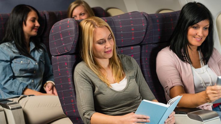 GoodDoctors237's tweet image. HEALTHY TRAVELS! 6TIPS TO STAY WELL ON A TRIP!
Embarking on a new adventure?
 Traveling to new destinations can be an exciting experience,
 but it’s important to prioritize your health while on the go.

 ✈️🌍 #TravelHealthTips #AdventureAwaits #GDMEF