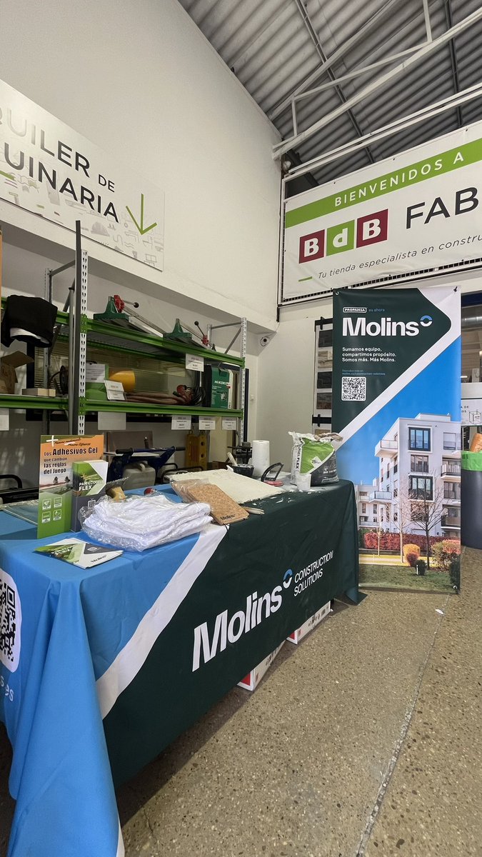 FABRI_BdB's tweet photo. Hoy han venido nuestros compañeros de Molins Construction Solution para enseñarnos mejor el pegamento Ecogel Flexible. 
¡Tenemos ofertas, muestras y regalos!🎁
Muchas gracias a todxs por venir, ¡esperamos veros a la próxima!👋🏼 https://t.co/EKrtLkVYBS