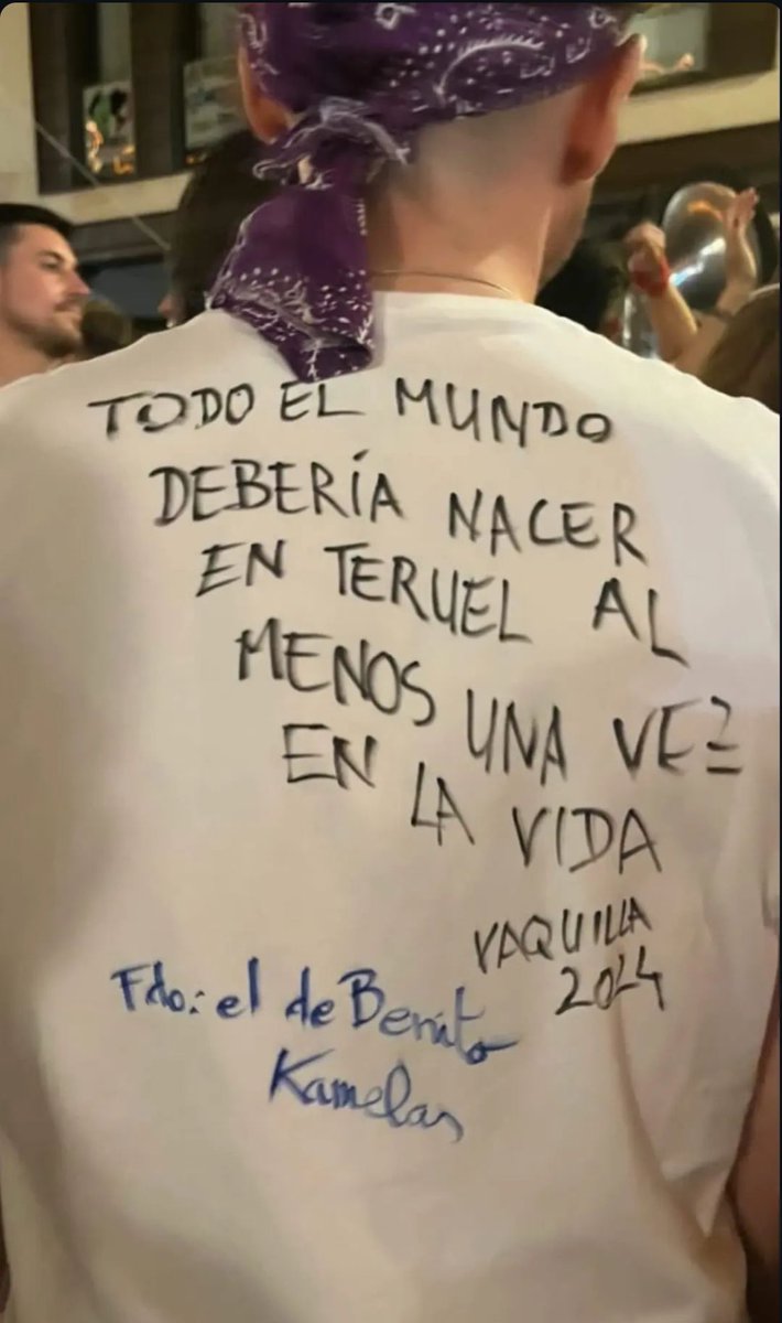gomez_martta's tweet photo. Todo el mundo debería nacer en Teruel al menos una vez en la vida ❤️ https://t.co/76QK37a6Nm