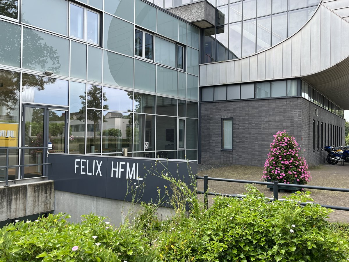 Caroline Dessent tweet media