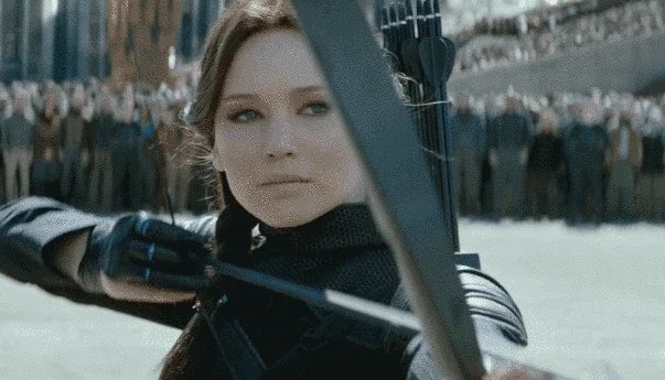kabeleins's tweet photo. In Panem herrscht weiterhin ein tyrannisches System. Katniss tritt als Symbol der Revolution in der Öffentlichkeit auf und muss sich zahlreichen Schwierigkeiten stellen: Peeta ist nicht er selbst und der Traum von Freiheit und Frieden scheint weit entfernt. #Mockingjay2 gleich 🏹 https://t.co/byWzFv050L