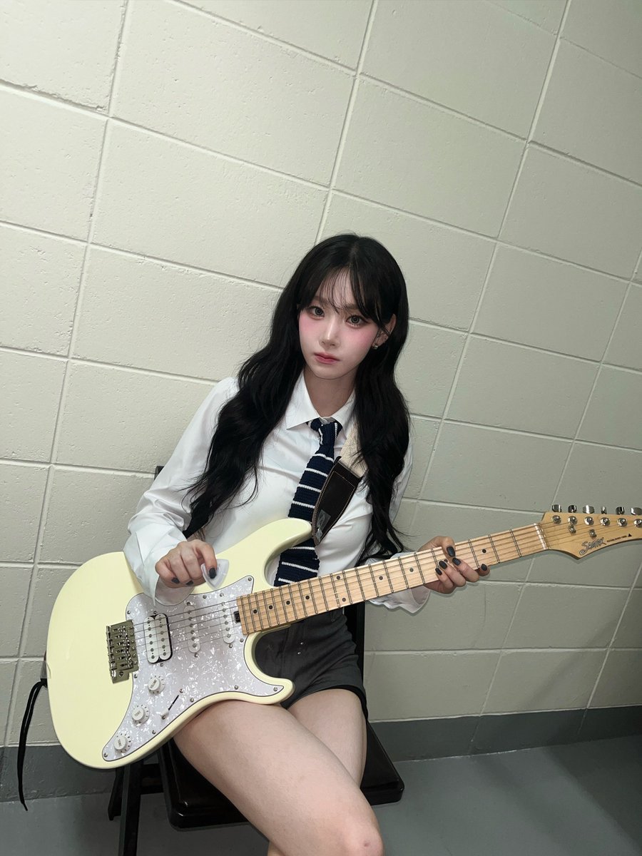 tripleS official tweet media