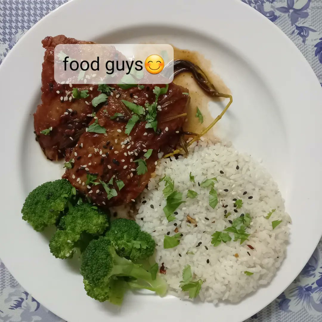 jessyjaju's tweet image. Cook beetroot rosemary leaf tomato sauce white fish fillet😊 #makanansihat #beetrootpowder #rosemaryleaf #tomatosauce #whitefishfillet #inspiredme #sarawak #malaysia