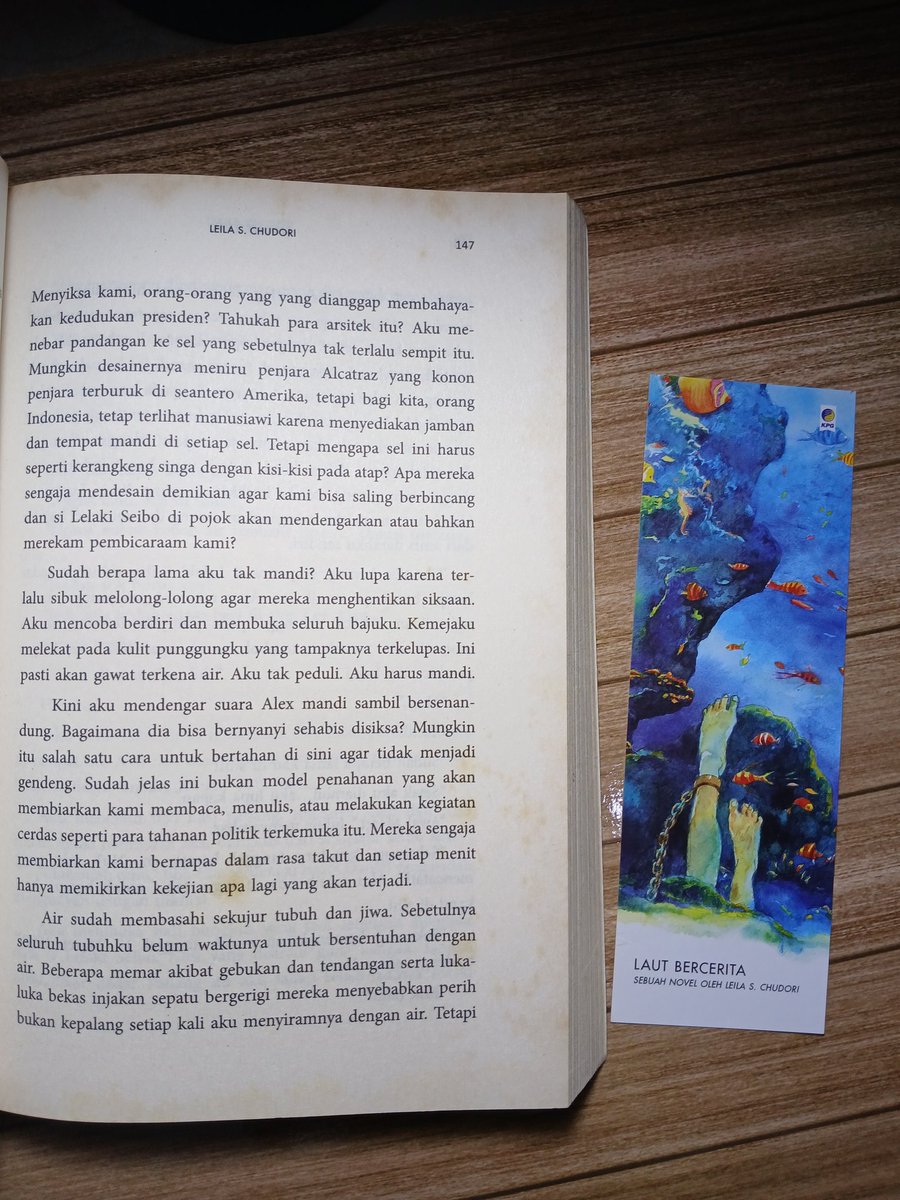 ntongfisip's tweet photo. want to sell
- turning page hard cover 65k [ori gramedia]
- laut bercerita 60k [ori gramedia]
minus bisa dilihat di foto
📍tangsel
tag. wts wtb novel preloved https://t.co/MmO8aNu7sH