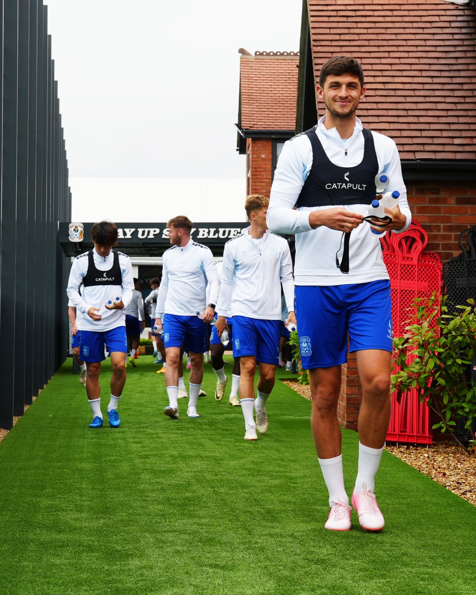 Top vibes. We're smashing Tuesday. ✊