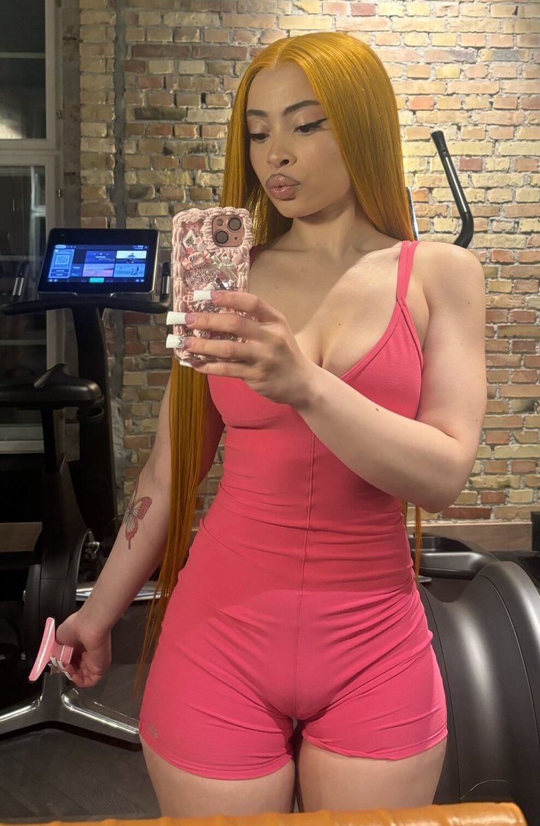 The Daily Porn Poster on X: Ice Spice And Her Phat Cameltoe  t.coqsGTyYg71h  X