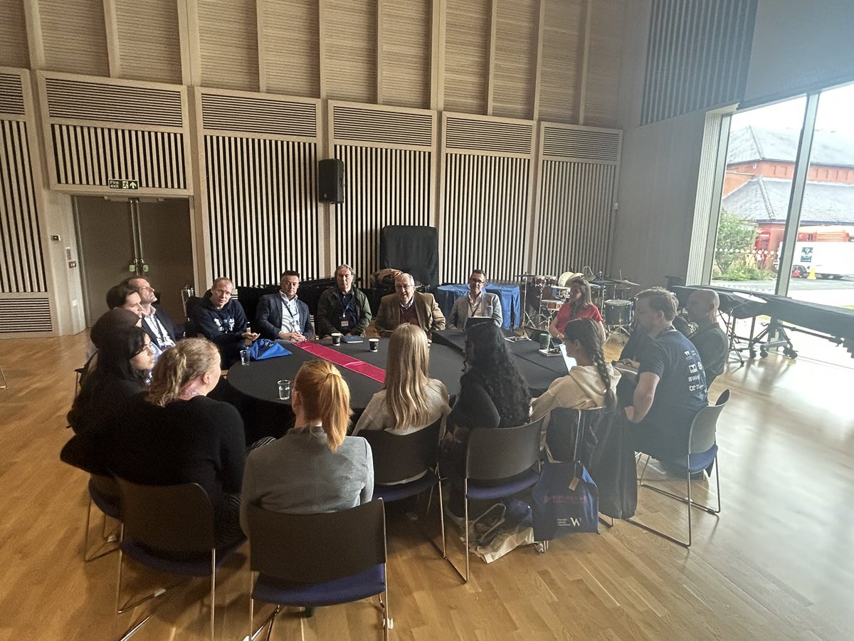 FutureFwdHQ's tweet photo. 🗣️ Delegates and students are continuing the positive conversations from yesterday during thought-provoking roundtable discussions.

It is great to hear delegates collaborate, but also challenge each other in order to determine which steps can be taken next to make a true impact. https://t.co/DJqXmlrvxX