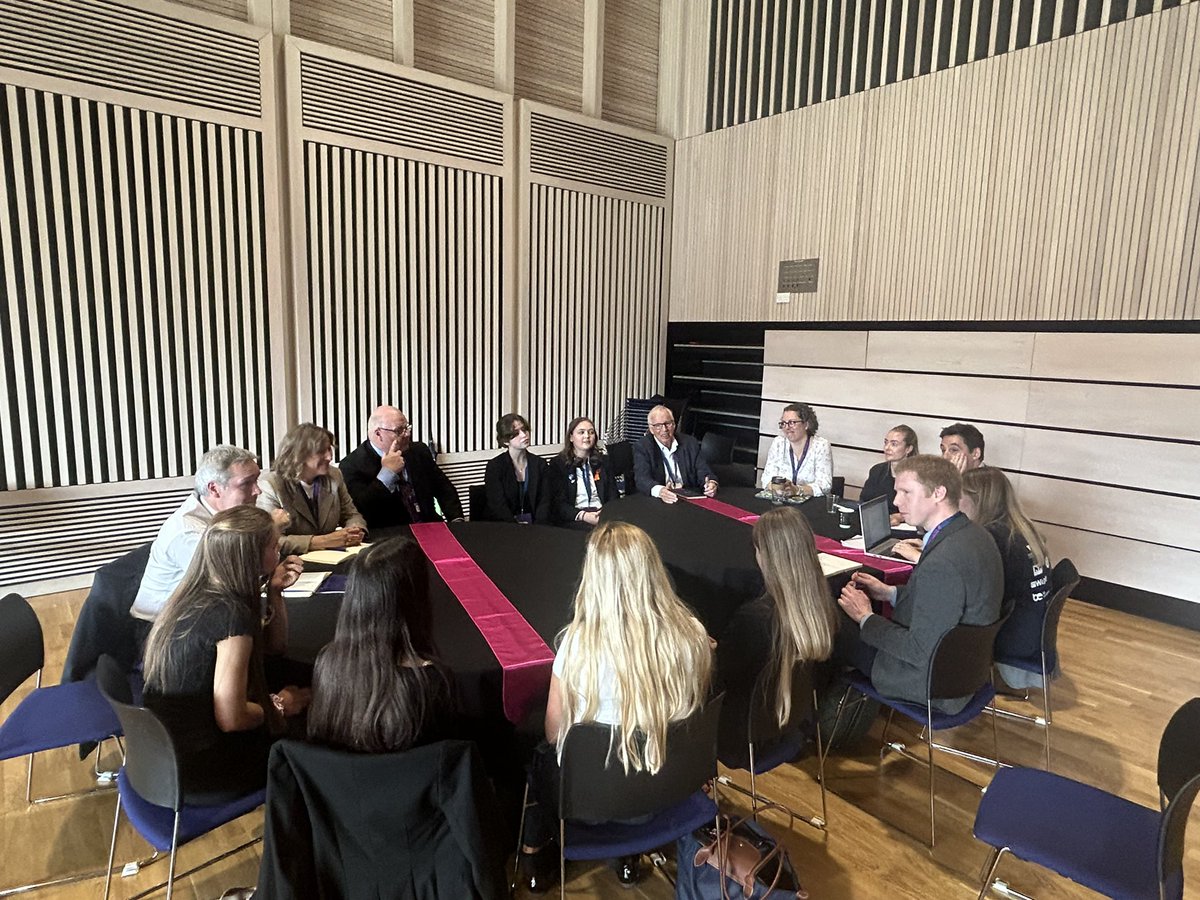 FutureFwdHQ's tweet photo. 🗣️ Delegates and students are continuing the positive conversations from yesterday during thought-provoking roundtable discussions.

It is great to hear delegates collaborate, but also challenge each other in order to determine which steps can be taken next to make a true impact. https://t.co/DJqXmlrvxX