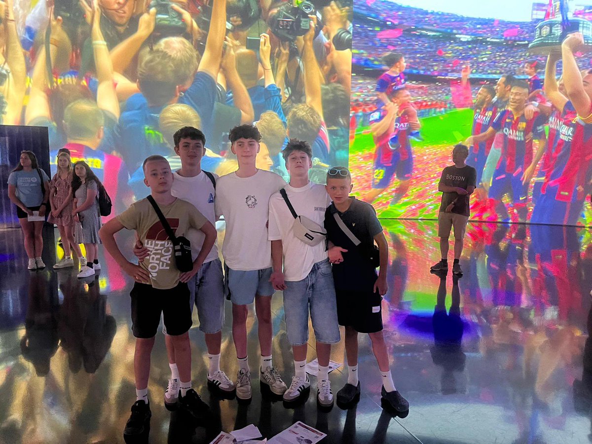 MRC_1st's tweet photo. 🇪🇸 YEAR 9 BARCELONA 2024 🇪🇸 Day 1 - Afternoon

From a hot Parc Guell onto a very cool @FCBarcelona with a very happy Mr Hancock 👍🏻 https://t.co/25W7bfKmLt