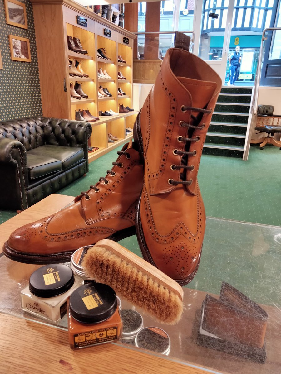 Loake Chester tweet media
