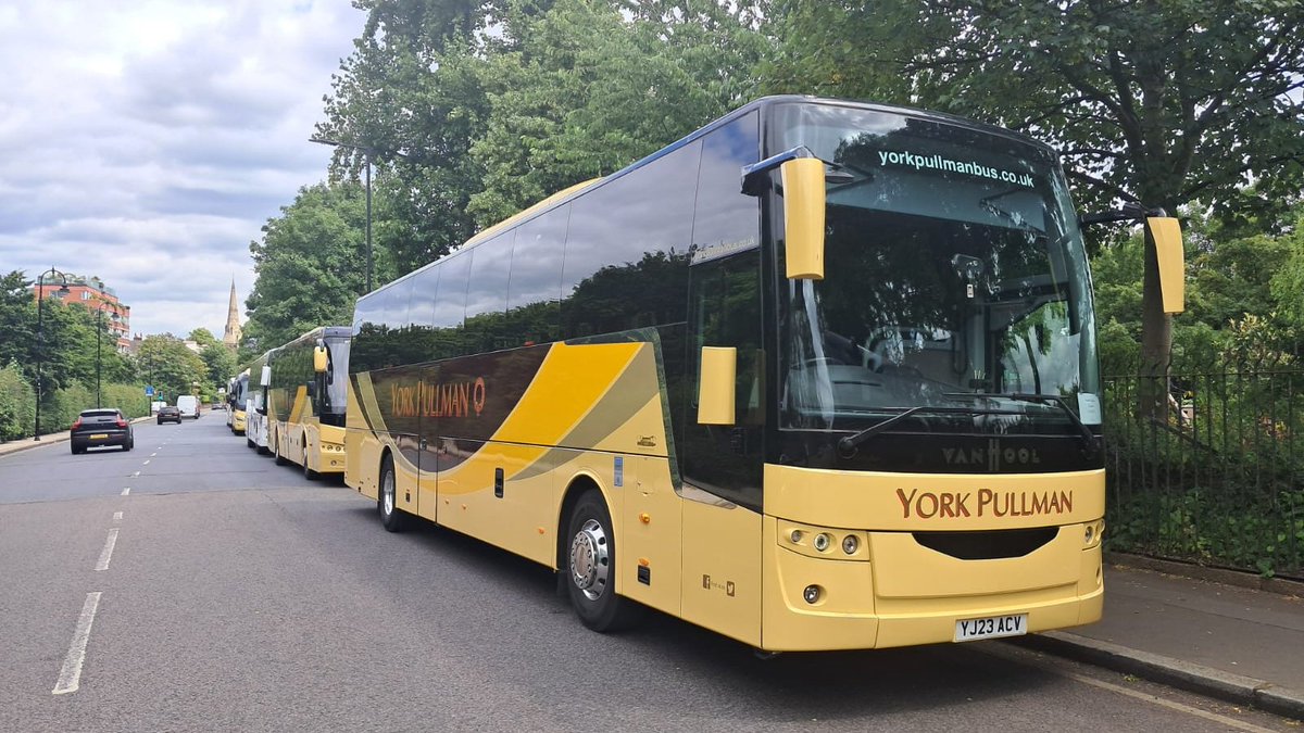 YorkPullmanBus's tweet photo. 🏏Our team took 4 executive coaches from St. Peter's School in York to Lord's Cricket Stadium in London for the Schools T20 Finals Day.

In the boys final, St. Peter's School emerged victorious and brought the cup back to York! A superb achievement!👏

#Cricket #York #YorkPullman https://t.co/CIipLOyYXo