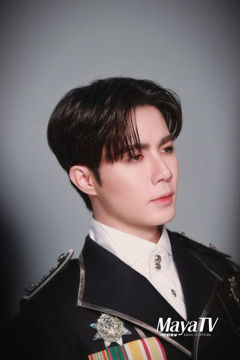 mayaonline2002's tweet photo. 『Snapshot #MAYATVOFFICIAL 』 ซี พฤกษ์ #ZeePruk รับบท ชรัณ และ นุนิว ชวรินทร์ #NuNew รับบท คณินทร์ 『องครักษ์และรัชทายาทแห่งเอมมิลี 』 ร่วมถ่ายภาพ #Fittingข้ามฟ้าเคียงเธอ  ⚔️ ก่อนเดินหน้าถ่ายทำในอีกไม่นานเกินรอ✨️👑

THE NEXT PRINCE 

#ZeeNuNew  #ข้ามฟ้าเคียงเธอ 
#ข้ามฟ้าเคียงเธอSeries