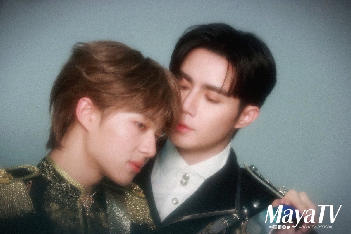 『Snapshot #MAYATVOFFICIAL 』 ซี พฤกษ์ #ZeePruk รับบท ชรัณ และ นุนิว ชวรินทร์ #NuNew รับบท คณินทร์ 『องครักษ์และรัชทายาทแห่งเอมมิลี 』 ร่วมถ่ายภาพ #Fittingข้ามฟ้าเคียงเธอ  ⚔️ ก่อนเดินหน้าถ่ายทำในอีกไม่นานเกินรอ✨️👑

THE NEXT PRINCE 

#ZeeNuNew  #ข้ามฟ้าเคียงเธอ