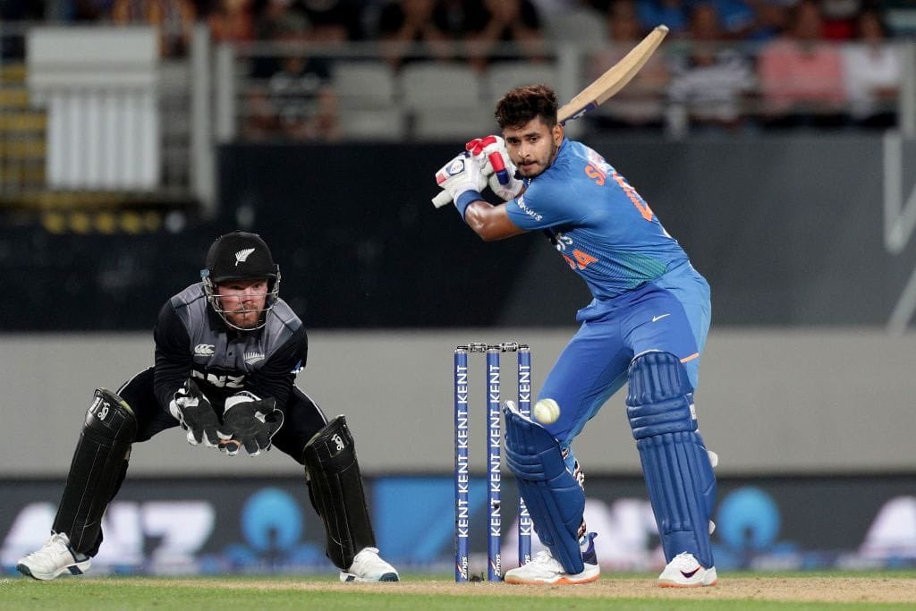 hrathodx_'s tweet photo. Shreyas Iyer 👑

The only player in cricket history to Win MOTM awards in all 3 Formats within a month.

This cricket fact isn’t talked about enough. https://t.co/0sMlIYVmdz