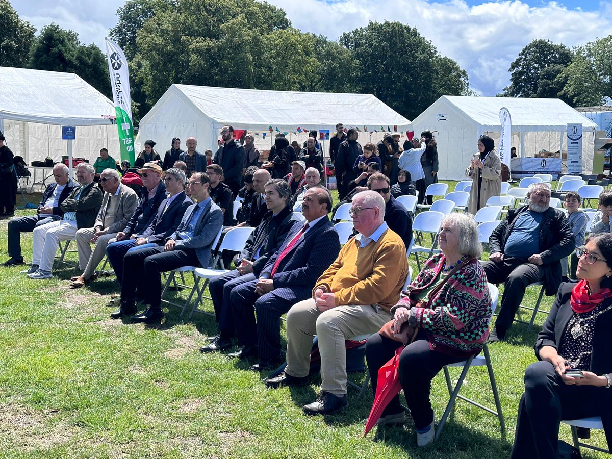 TC_LondraBK's tweet photo. Luton Türk Eğitim ve Kültür Derneği tarafından bu yıl dördüncüsü düzenlenen Luton Türk Kültür Festivaline katılmaktan mutluluk duyduk.

It was a pleasure to participate in the 4th Luton Turkish Festival organised by Luton Education and Culture Trust. https://t.co/vo52T4E3fG