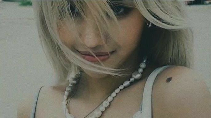 ━━༺ INSTAGRAM ༻━━
• @/smallspell

` blondie.