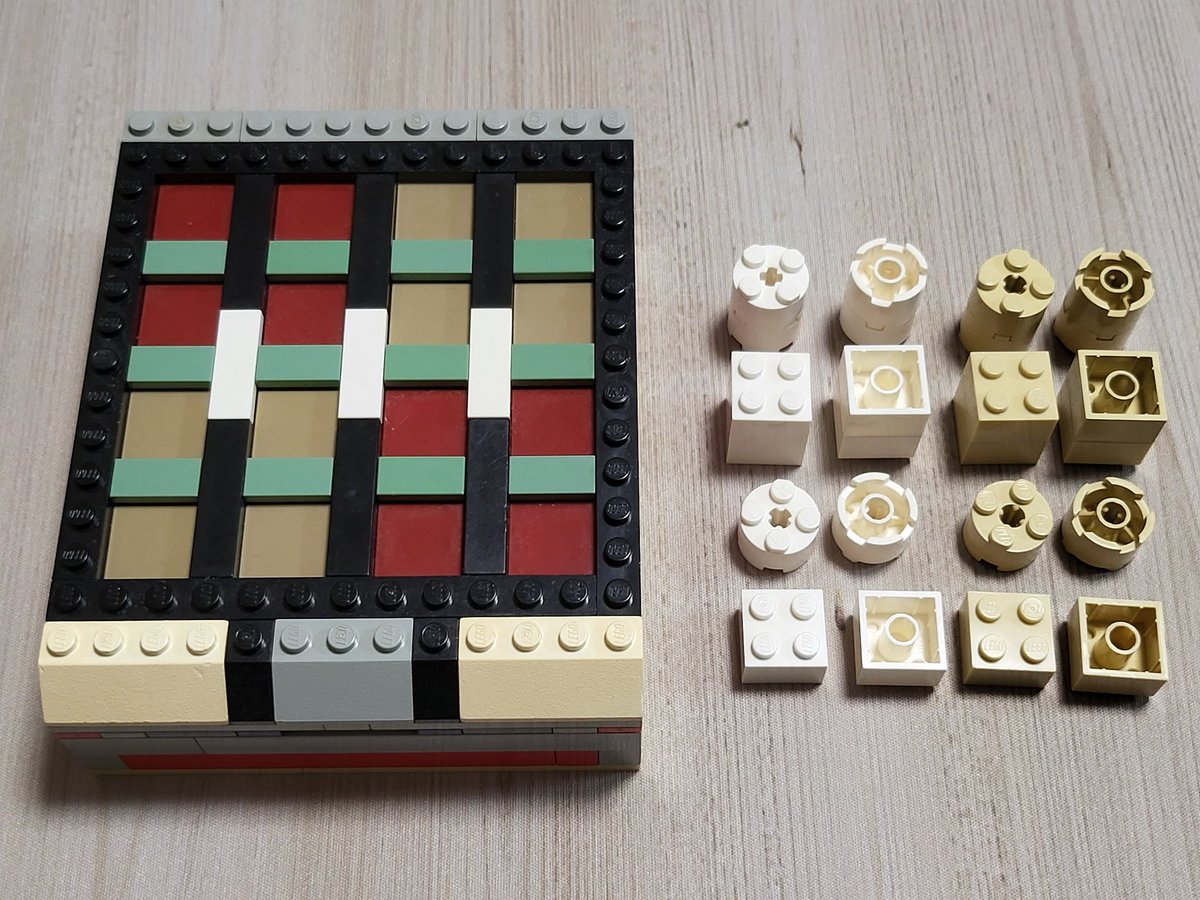 ChuriMagi's tweet photo. #LEGO
#ボードゲーム
#クアルト
#クアンティック
作ったのはボドゲ歴2ヶ月の頃…2年半前。
駒は白と茶、丸と四角、低い高い、上と下。
ボードを4×4の升目で色をわけし、白駒Vs茶駒でクアンティックも。
一番頑張ったのは、駒が収納できる点😁
当時から収納にこだわってたのかw
#Quarto
#Quantik https://t.co/zIXAkEnU6Z