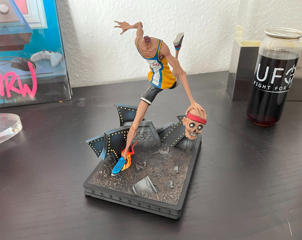 SluggerflyDev's tweet image. We just recieved this awesome Ed collectible by CryingFlames. Looks great, right?