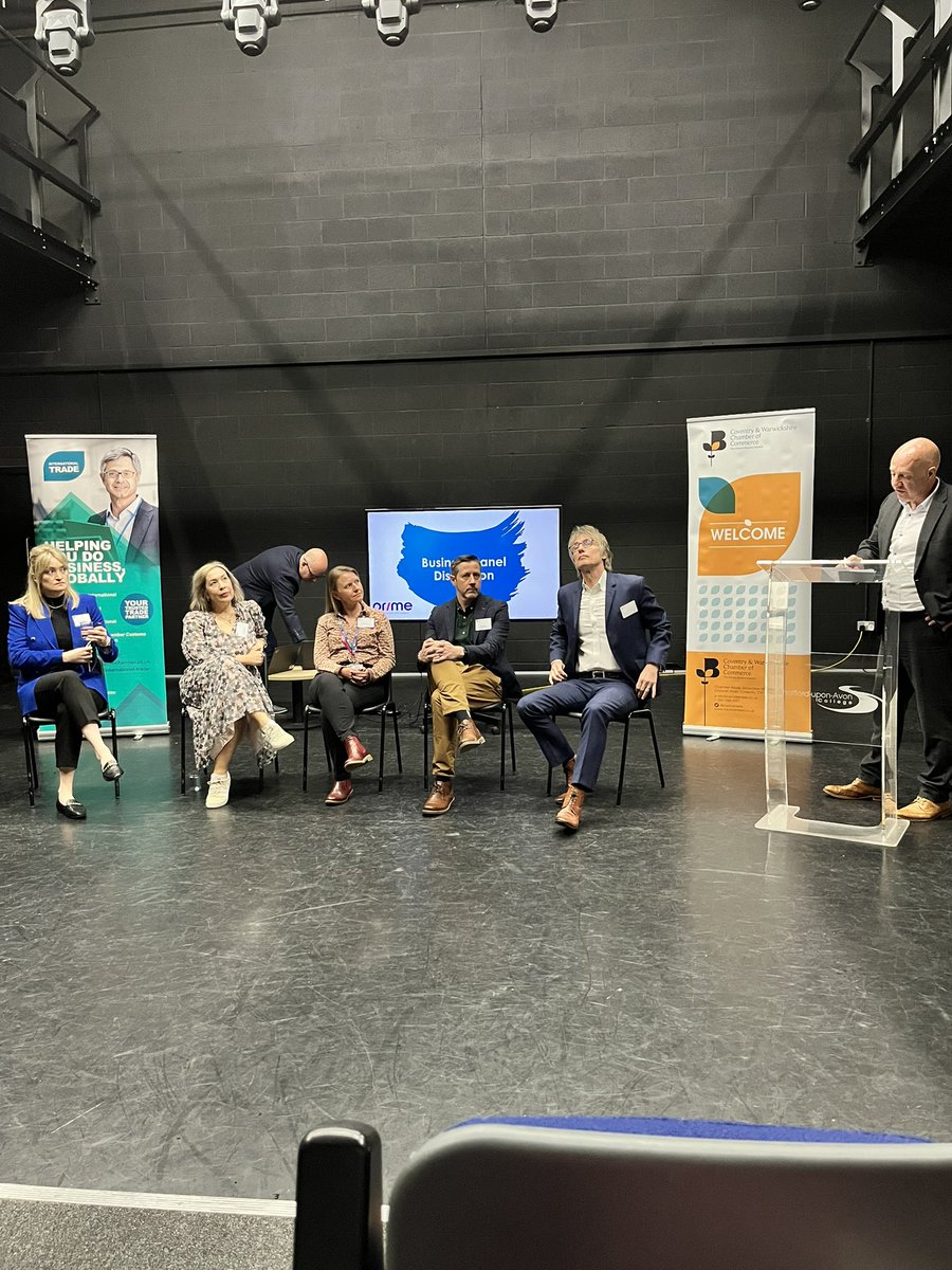 Interesting morning at the <a href="/cwchamber/">C&W Chamber of Commerce</a> Skills Breakfast hearing about current economic updates from <a href="/HSBC/">HSBC</a> and from the panel including our CFO <a href="/TheRSC/">The RSC</a> Lisa Hughes on the current landscape for businesses trying to recruit and retain talent in the #Midlands 🗣️
