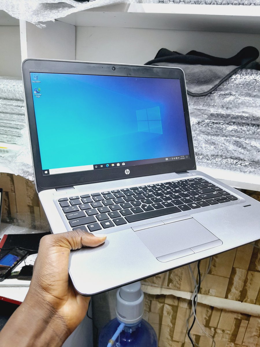 Flamotechcomps's tweet image. Perfect budget friendly coding laptop.
Hp Elitebook 840 G3
✅️Core i5
✅️6th gen
✅️2.50ghz
✅️8gb ram ddr4
✅️256gb Nvme ssd
✅️14inch display
📍price; kes 27000
Call/whatsapp: 0740792312
Countrywide delivery.
Pay On Delivery
GO HOME Gen Z #OccupyCBDTuesday  Who is We