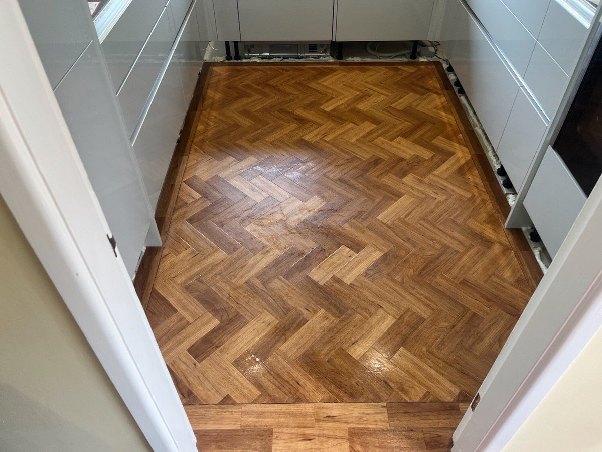 Amtico Signature Teak. A wonderful fitting by Kieran of <a href="/AkaFlooring/">AKA Flooring Ltd</a> <a href="/AmticoFlooring/">Amtico</a>