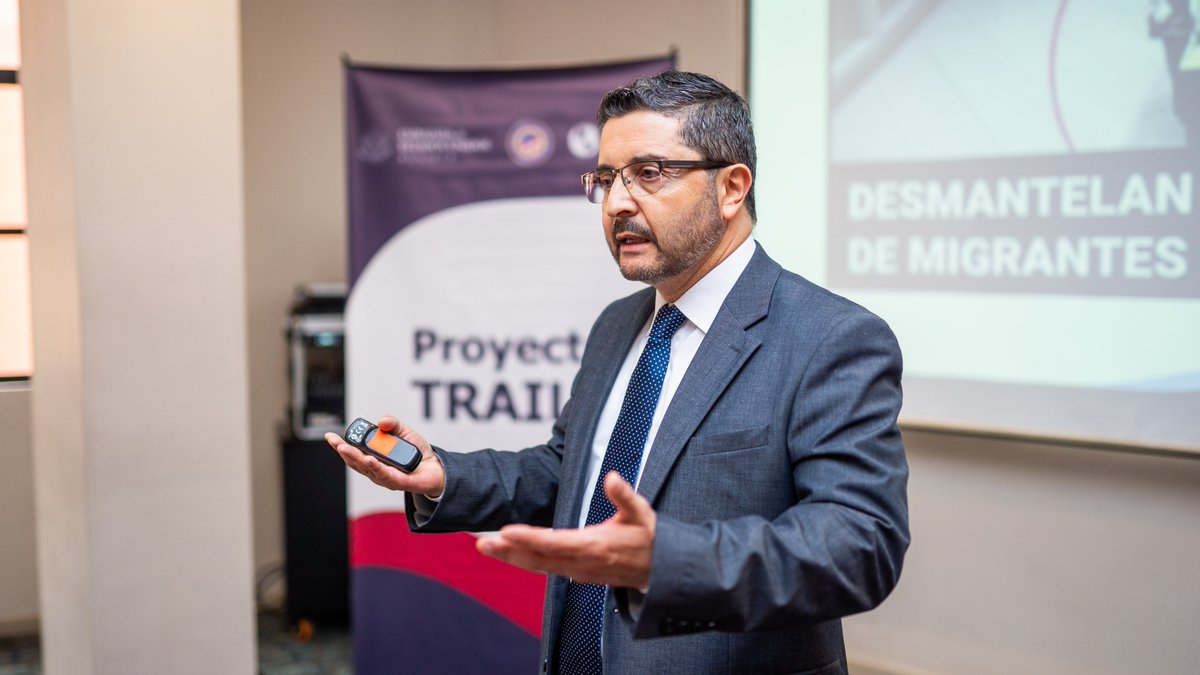 FUPADColombia's tweet photo. #LuchaContraElTráficoDeMigrantes. Del 24 al 28 de junio, #TRAILS capacitó a funcionarios de la @PoliciaColombia, @FiscaliaCol y @MigracionCol, en herramientas financieras y de extinción de dominio para investigar y judicializar el tráfico de #migrantes. @PADForg #FUPADTransforma https://t.co/smyH1l73yO