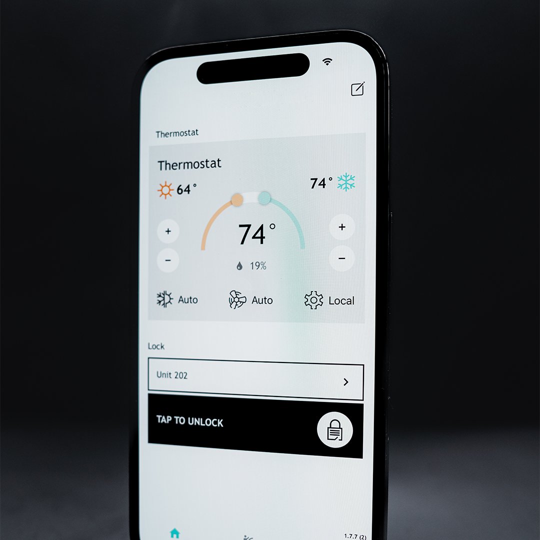 Experience the convenience of remote access with Quext IoT! Climate control vacant units and grant employees, maintenance staff, and deliveries entry from anywhere, anytime.